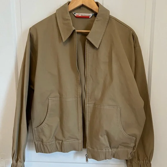 Bomber Jacket - Picture 2 of 8